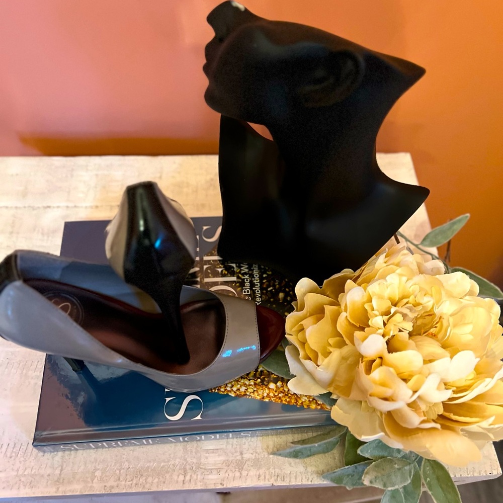 Jessica Simpson; Grey-black two-toned peep toe platform stiletto